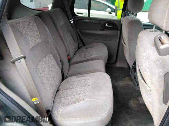 ✅ 2002 GMC Envoy SLT • VIN: 1GKDT13S522294695 • Lot: 37677198. Listed on IAAI with 173,094 mi. Free auction sales archive from the USA and detailed vehicle history report at DreamBid. Image 8.