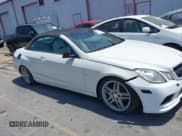 ✅ 2012 Mercedes-Benz E 350 • VIN: WDDKK5KF3CF164187 • Lot: 42473247. Listed on IAAI with 111,693 mi. Free auction sales archive from the USA and detailed vehicle history report at DreamBid. Image 6.