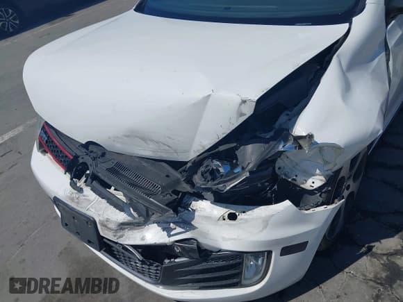 ✅ 2011 Volkswagen Golf GTI Autobahn • VIN: WVWFV7AJ0BW141422 • Lot: 42831467. Listed on IAAI with 167,692 mi. Free auction sales archive from the USA and detailed vehicle history report at DreamBid. Image 6.