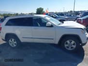 ✅ 2012 Jeep Grand Cherokee Laredo • VIN: 1C4RJFAG2CC114426 • Lot: 43379574. Wystawiony na IAAI z przebiegiem 142 210 mil. Bezpłatny archiwum sprzedaży aukcyjnych z USA i szczegółowy raport historii pojazdu na DreamBid. Zdjęcie 13.