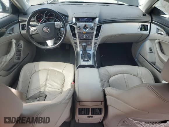 ✅ 2012 Cadillac CTS • VIN: 1G6DA5E55C0118665 • Lot: 60238045. Wystawiony na Copart z przebiegiem 201 609 mil. Bezpłatny archiwum sprzedaży aukcyjnych z USA i szczegółowy raport historii pojazdu na DreamBid. Zdjęcie 8.