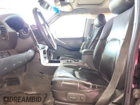 ✅ 2008 Nissan Pathfinder SE • VIN: 5N1AR18BX8C638753 • Lot: 82656375. Listed on Copart with 230,963 mi. Free auction sales archive from the USA and detailed vehicle history report at DreamBid. Image 7.