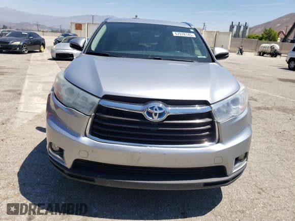 ✅ 2014 Toyota Highlander Limited • VIN: 5TDDCRFH0ES006895 • Лот: 67978145. Опубликован ранее на Copart с пробегом 218 938 миль. Бесплатный доступ к архиву аукционных продаж из США и подробный отчёт об истории автомобиля на DreamBid. Изображение 5.