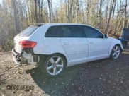 ✅ 2013 Audi A3 • VIN: WAUDFCFM1DA007595 • Lot: 90830315. Wystawiony na Copart z przebiegiem 143 743 mil. Bezpłatny archiwum sprzedaży aukcyjnych z USA i szczegółowy raport historii pojazdu na DreamBid. Zdjęcie 3.