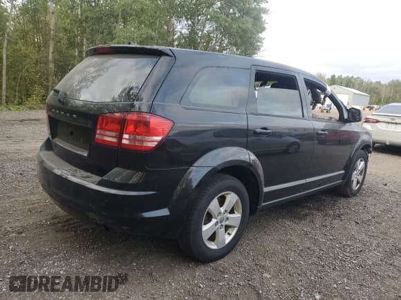 ✅ 2014 Dodge Journey SE • VIN: 3C4PDCAB3ET279717 • Lot: 71362945. Wystawiony na Copart z przebiegiem Nie podano. Bezpłatny archiwum sprzedaży aukcyjnych z USA i szczegółowy raport historii pojazdu na DreamBid. Zdjęcie 3.