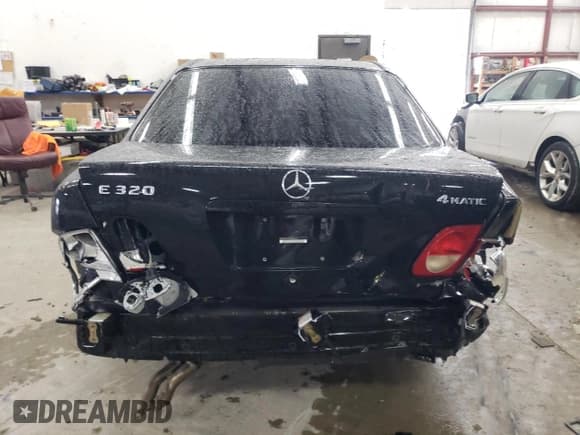 ✅ 1999 Mercedes-Benz E 320 • VIN: WDBJF82H7XX023926 • Лот: 86215615. Опубликован ранее на Copart с пробегом Не указан. Бесплатный доступ к архиву аукционных продаж из США и подробный отчёт об истории автомобиля на DreamBid. Изображение 6.