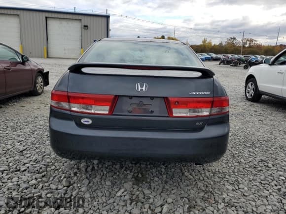 ✅ 2004 Honda Accord EX • VIN: 1HGCM56614A106999 • Lot: 90293695. Wystawiony na Copart z przebiegiem 198 068 mil. Bezpłatny archiwum sprzedaży aukcyjnych z USA i szczegółowy raport historii pojazdu na DreamBid. Zdjęcie 6.