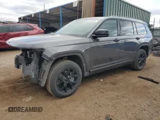 ✅ 2024 Jeep Grand Cherokee Altitude • VIN: 1C4RJKAGXR8565303 • Лот: 85720325. Опубликован ранее на Copart с пробегом 24 289 миль. Бесплатный доступ к архиву аукционных продаж из США и подробный отчёт об истории автомобиля на DreamBid. Изображение 1.