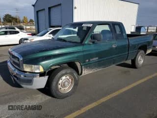 ✅ 1999 Dodge 2500 • VIN: 1B7KC23Z8XJ628799 • Лот: 91405715. Опубликован ранее на Copart с пробегом 98 292 миль. Бесплатный доступ к архиву аукционных продаж из США и подробный отчёт об истории автомобиля на DreamBid. Изображение 1.