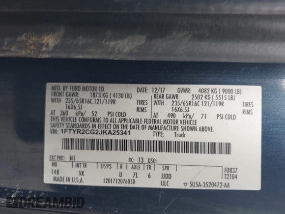 ✅ 2018 Ford Transit Cargo • VIN: 1FTYR2CG2JKA25341 • Lot: 43650452. Wystawiony na IAAI z przebiegiem 118 662 mil. Bezpłatny archiwum sprzedaży aukcyjnych z USA i szczegółowy raport historii pojazdu na DreamBid. Zdjęcie 9.