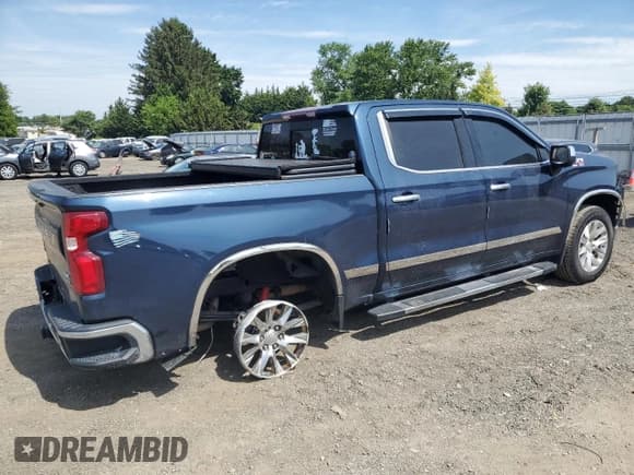 ✅ 2020 Chevrolet Silverado 1500 LTZ • VIN: 3GCUYGEL1LG171247 • Lot: 60271334. Wystawiony na Copart z przebiegiem 102 720 mil. Bezpłatny archiwum sprzedaży aukcyjnych z USA i szczegółowy raport historii pojazdu na DreamBid. Zdjęcie 3.