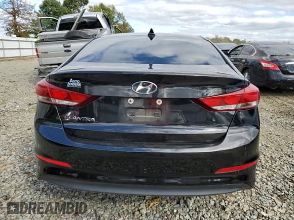 2018 Hyundai Elantra Value Edition с VIN 5NPD84LF4JH282326, выставлен на аукционе Copart как лот 86109005 с пробегом 107 083 миль миль и Списание • Salvage title. История ставок и продаж доступна на DreamBid. Изображение 6.