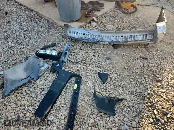 2011 Chevrolet Tahoe LS with VIN 1GNSCAE06BR352763, listed as a Copart auction lot 84748045 with 232,030 mi miles and Salvage title. Bid and sale history available at DreamBid. Image 13.