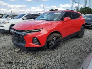 2020 Chevrolet Blazer RS z VIN 3GNKBKRS0LS598257, wystawiony jako Copart lot #71716155 z przebiegiem Nie podano mil oraz Szkoda całkowita • Salvage title. Historia ofert i sprzedaży dostępna na DreamBid. Obrazek 1.