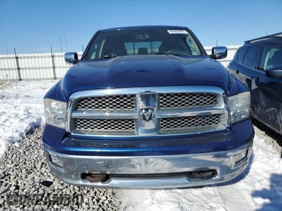 ✅ 2009 Dodge 1500 SLT • VIN: 1D3HV13T39J529134 • Lot: 88482995. Wystawiony na Copart z przebiegiem 102 119 mil. Bezpłatny archiwum sprzedaży aukcyjnych z USA i szczegółowy raport historii pojazdu na DreamBid. Zdjęcie 5.