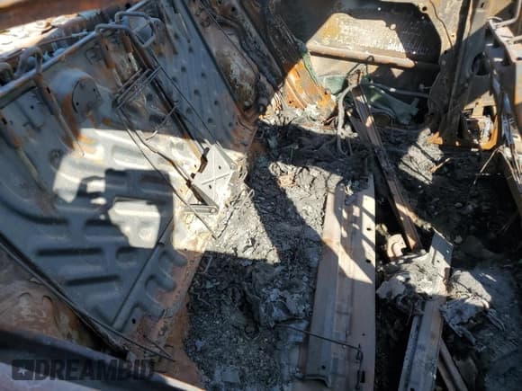 ✅ 2011 Hyundai Sonata Limited • VIN: 5NPEC4AC1BH298755 • Lot: 74078674. Listed on Copart with 94,126 mi. Free auction sales archive from the USA and detailed vehicle history report at DreamBid. Image 10.