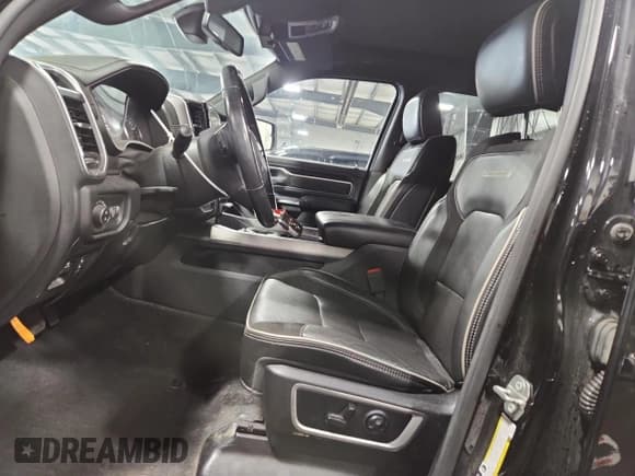 ✅ 2020 Ram 1500 Laramie • VIN: 1C6SRFJT9LN266576 • Lot: 84983125. Listed on Copart with 107,793 mi. Free auction sales archive from the USA and detailed vehicle history report at DreamBid. Image 7.