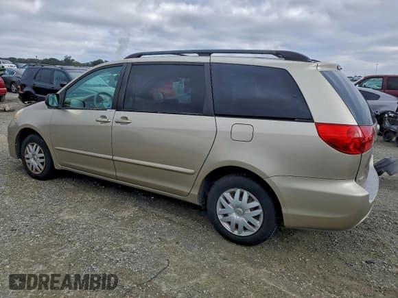 ✅ 2006 Toyota Sienna LE • VIN: 5TDZA23C86S518966 • Lot: 94360285. Listed on Copart with 130,131 mi. Free auction sales archive from the USA and detailed vehicle history report at DreamBid. Image 2.
