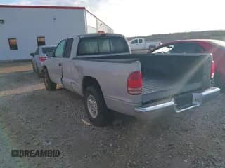 ✅ 2000 Dodge Dakota • VIN: 1B7GL22X9YS635150 • Lot: 41109068. Wystawiony na IAAI z przebiegiem 117 491 mil. Bezpłatny archiwum sprzedaży aukcyjnych z USA i szczegółowy raport historii pojazdu na DreamBid. Zdjęcie 3.