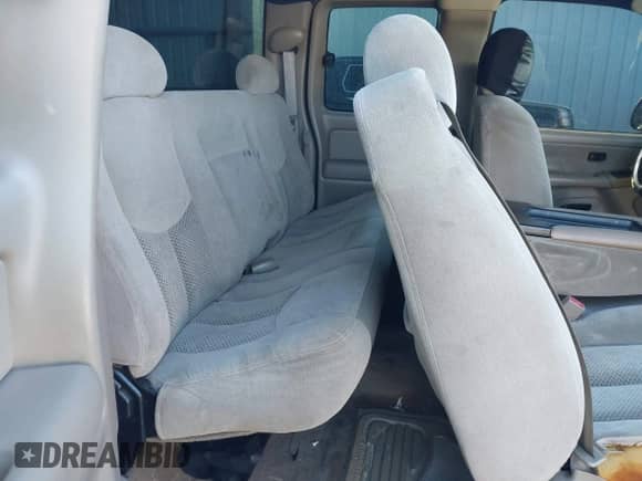 2003 Chevrolet Silverado 1500 LS с VIN 2GCEC19T631383094, выставлен на аукционе IAAI как лот 43477165 с пробегом 281 357 миль миль и . История ставок и продаж доступна на DreamBid. Изображение 8.