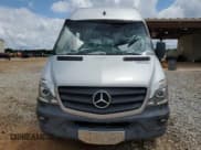 ✅ 2014 Mercedes-Benz Sprinter Passenger • VIN: WDZPE7DC6E5941945 • Lot: 58022065. Wystawiony na Copart z przebiegiem 185 199 mil. Bezpłatny archiwum sprzedaży aukcyjnych z USA i szczegółowy raport historii pojazdu na DreamBid. Zdjęcie 5.