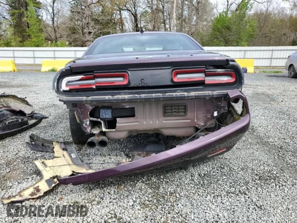 ✅ 2020 Dodge Challenger R/T Scat Pack • VIN: 2C3CDZFJ1LH226302 • Lot: 44608173. Wystawiony na Copart z przebiegiem 25 187 mil. Bezpłatny archiwum sprzedaży aukcyjnych z USA i szczegółowy raport historii pojazdu na DreamBid. Zdjęcie 6.