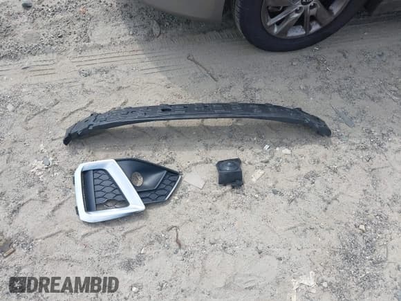 ✅ 2022 Audi A4 S line Premium Plus • VIN: WAUEAAF49NN015008 • Лот: 43127366. Опубликован ранее на IAAI с пробегом 90 000 миль. Бесплатный доступ к архиву аукционных продаж из США и подробный отчёт об истории автомобиля на DreamBid. Изображение 12.