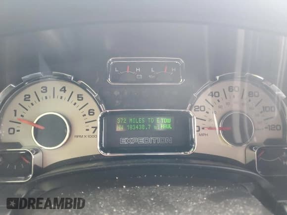 ✅ 2012 Ford Expedition Limited • VIN: 1FMJU2A58CEF05625 • Lot: 58439575. Listed on Copart with 183,438 mi. Free auction sales archive from the USA and detailed vehicle history report at DreamBid. Image 9.