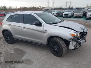 ✅ 2019 Mitsubishi Outlander ES • VIN: JA4AP3AU6KU025199 • Lot: 43656014. Listed on IAAI with 101,863 mi. Free auction sales archive from the USA and detailed vehicle history report at DreamBid. Image 1.