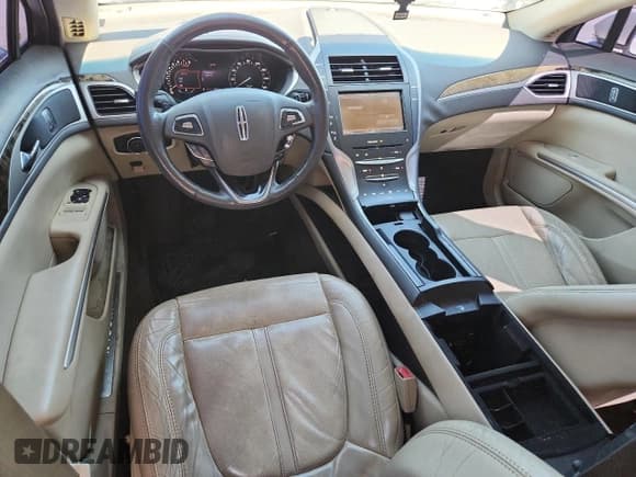 ✅ 2013 Lincoln MKZ • VIN: 3LN6L2GK6DR806012 • Lot: 82751055. Wystawiony na Copart z przebiegiem 196 273 mil. Bezpłatny archiwum sprzedaży aukcyjnych z USA i szczegółowy raport historii pojazdu na DreamBid. Zdjęcie 8.