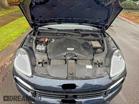 ✅ 2020 Porsche Cayenne • VIN: WP1AA2AY0LDA00643 • Lot: 95999175. Listed on Copart with 119,808 mi. Free auction sales archive from the USA and detailed vehicle history report at DreamBid. Image 7.