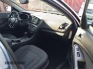 ✅ 2011 Kia Optima EX Hybrid • VIN: KNAGM4AD7B5005159 • Lot: 42770341. Wystawiony na IAAI z przebiegiem 158 531 mil. Bezpłatny archiwum sprzedaży aukcyjnych z USA i szczegółowy raport historii pojazdu na DreamBid. Zdjęcie 5.