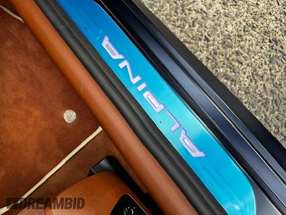 ✅ 2024 BMW 8 Series ALPINA B8 xDrive • VIN: WBAGX0C15RCN79848 • Lot: 75108124. Listed on Copart with 1,566 mi. Free auction sales archive from the USA and detailed vehicle history report at DreamBid. Image 14.