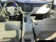 ✅ 2022 Volvo XC60 Inscription • VIN: YV4H60DL0N1059277 • Lot: 73740644. Wystawiony na Copart z przebiegiem Nie podano. Bezpłatny archiwum sprzedaży aukcyjnych z USA i szczegółowy raport historii pojazdu na DreamBid. Zdjęcie 8.