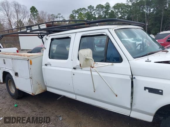 ✅ 1997 Ford F-250 • VIN: 1FTHW25F9VEA04505 • Lot: 41396056. Wystawiony na IAAI z przebiegiem 287 294 mil. Bezpłatny archiwum sprzedaży aukcyjnych z USA i szczegółowy raport historii pojazdu na DreamBid. Zdjęcie 14.