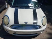 ✅ 2009 MINI Hardtop • VIN: WMWMF33549TU70209 • Lot: 43147620. Wystawiony na IAAI z przebiegiem 163 119 mil. Bezpłatny archiwum sprzedaży aukcyjnych z USA i szczegółowy raport historii pojazdu na DreamBid. Zdjęcie 6.