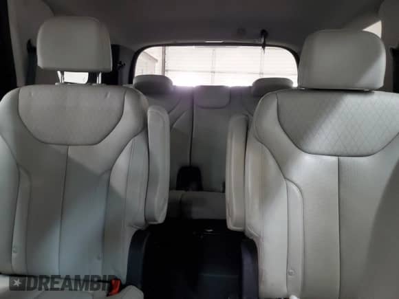 ✅ 2022 Hyundai Palisade SEL • VIN: KM8R4DHE2NU335663 • Лот: 79667444. Размещён на Copart с пробегом 31 961 миль миль. Получите бесплатный доступ к архиву аукционных продаж из США и посмотрите подробный отчёт об истории автомобиля на DreamBid. Изображение 10.