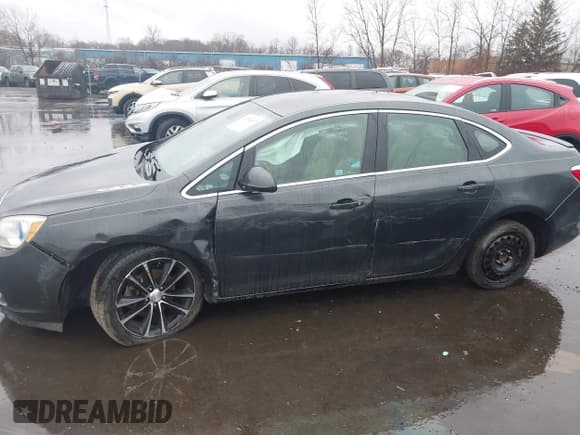✅ 2016 Buick Verano Sport Touring • VIN: 1G4PW5SK1G4141277 • Lot: 43784307. Listed on IAAI with 95,917 mi. Free auction sales archive from the USA and detailed vehicle history report at DreamBid. Image 6.
