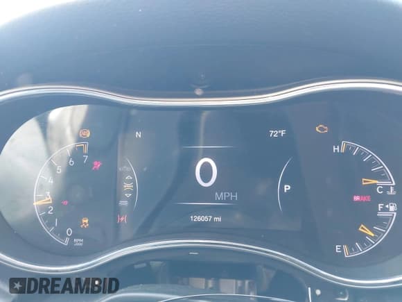 ✅ 2020 Jeep Grand Cherokee Limited • VIN: 1C4RJFBG1LC193568 • Lot: 43515143. Wystawiony na IAAI z przebiegiem 126 057 mil. Bezpłatny archiwum sprzedaży aukcyjnych z USA i szczegółowy raport historii pojazdu na DreamBid. Zdjęcie 7.