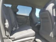 ✅ 2014 Chevrolet Traverse LS • VIN: 1GNKVFEDXEJ225673 • Lot: 60501775. Wystawiony na Copart z przebiegiem 170 102 mil. Bezpłatny archiwum sprzedaży aukcyjnych z USA i szczegółowy raport historii pojazdu na DreamBid. Zdjęcie 11.