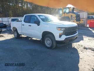 ✅ 2023 Chevrolet Silverado 1500 Work Truck • VIN: 1GCRDAED8PZ142227 • Лот: 43235296. Опубликован ранее на IAAI с пробегом 20 029 миль. Бесплатный доступ к архиву аукционных продаж из США и подробный отчёт об истории автомобиля на DreamBid. Изображение 1.