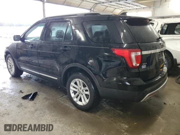 ✅ 2016 Ford Explorer XLT • VIN: 1FM5K7D82GGC20147 • Lot: 90222195. Wystawiony na Copart z przebiegiem 176 784 mil. Bezpłatny archiwum sprzedaży aukcyjnych z USA i szczegółowy raport historii pojazdu na DreamBid. Zdjęcie 2.