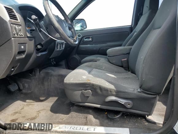 ✅ 2009 Chevrolet Colorado 1LT • VIN: 1GCDT13E898153567 • Лот: 63604394. Опубликован ранее на Copart с пробегом Не указан. Бесплатный доступ к архиву аукционных продаж из США и подробный отчёт об истории автомобиля на DreamBid. Изображение 7.