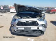 ✅ 2023 Toyota Highlander L • VIN: 5TDKDRAH1PS525548 • Lot: 43451095. Listed on IAAI with 98,251 mi. Free auction sales archive from the USA and detailed vehicle history report at DreamBid. Image 6.