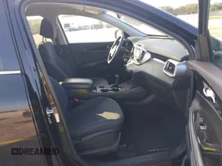 ✅ 2017 Kia Sorento LX • VIN: 5XYPGDA56HG313863 • Lot: 43847232. Listed on IAAI with 105,042 mi. Free auction sales archive from the USA and detailed vehicle history report at DreamBid. Image 5.