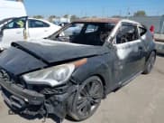 ✅ 2016 Hyundai Veloster Turbo • VIN: KMHTC6AE2GU291956 • Lot: 40088117. Wystawiony na IAAI z przebiegiem Nie podano. Bezpłatny archiwum sprzedaży aukcyjnych z USA i szczegółowy raport historii pojazdu na DreamBid. Zdjęcie 6.