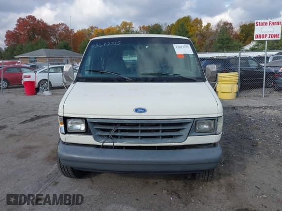 ✅ 1993 Ford Econoline Cargo • VIN: 1FBJS31M8PHB50746 • Lot: 43612255. Wystawiony na IAAI z przebiegiem Nie podano. Bezpłatny archiwum sprzedaży aukcyjnych z USA i szczegółowy raport historii pojazdu na DreamBid. Zdjęcie 12.