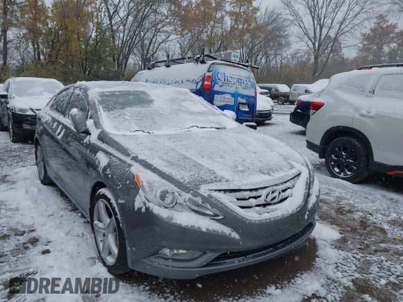✅ 2013 Hyundai Sonata SE • VIN: 5NPEC4AB4DH614417 • Лот: 43662555. Опубликован ранее на IAAI с пробегом 189 152 миль. Бесплатный доступ к архиву аукционных продаж из США и подробный отчёт об истории автомобиля на DreamBid. Изображение 1.