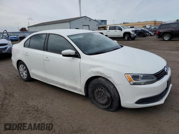 ✅ 2014 Volkswagen Jetta S • VIN: 3VW2K7AJ0EM227516 • Лот: 92585765. Опубликован ранее на Copart с пробегом 124 647 миль. Бесплатный доступ к архиву аукционных продаж из США и подробный отчёт об истории автомобиля на DreamBid. Изображение 4.