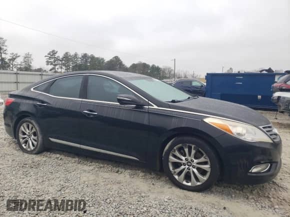 2013 Hyundai Azera with VIN KMHFG4JG2DA231261, listed as a Copart auction lot 86897314 with 181,636 mi miles and Clean title. Bid and sale history available at DreamBid. Image 4.